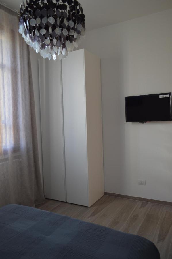 Camere Scandellara 24 Болонья Экстерьер фото